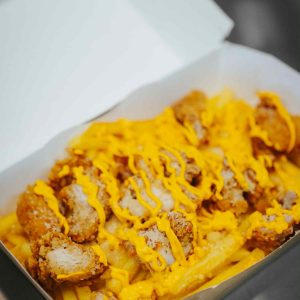 Meniu Pui Crispy cu cartofi prajiti