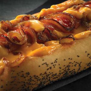 Hot Dog cu carnacior afumat